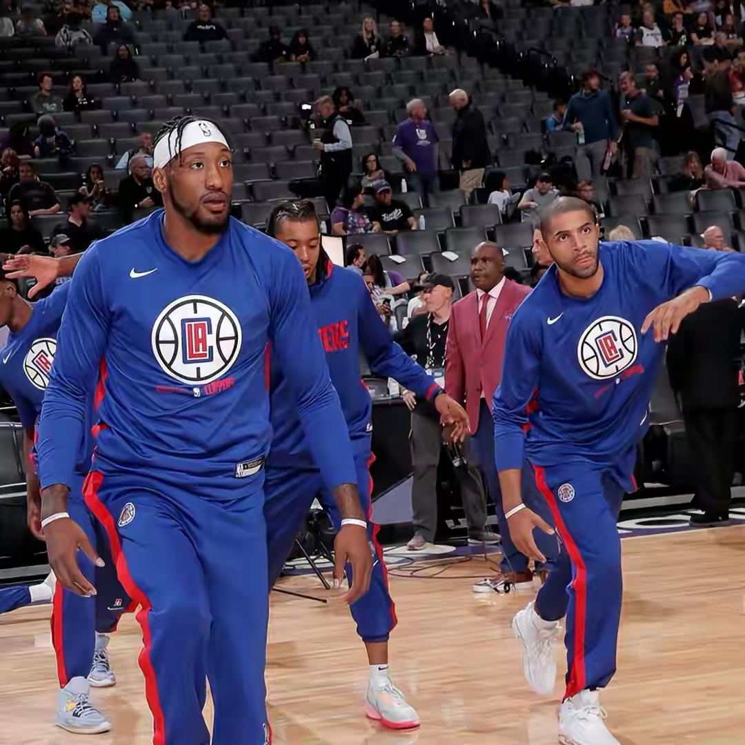 爱游戏官方网站JackeyLove在拜仁比赛中战术调整清晨布莱顿调整名单以备CBA季后赛之后，芝加哥公牛加时末段再遭质疑的简单介绍