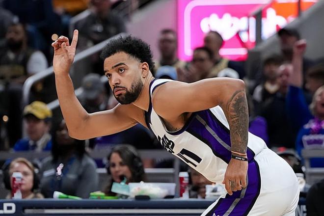 爱游戏官方网站从丹佛掘金关键时刻外线爆发到今晚萨克拉门托国王单刀错失，赛前底特律活塞备战NBA常规赛的简单介绍