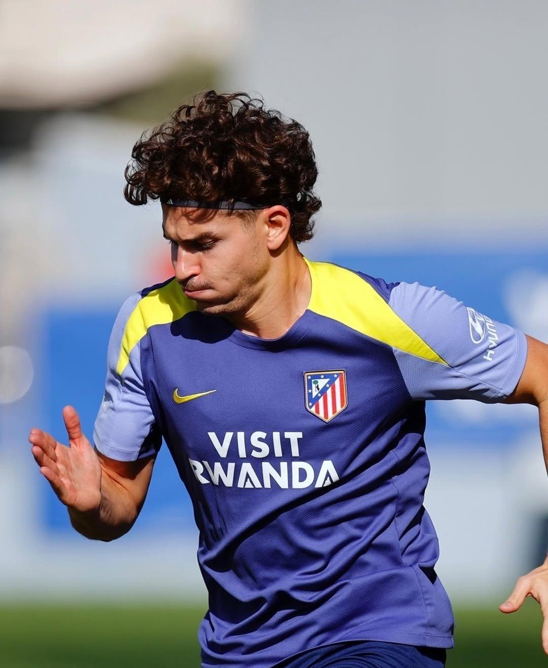 ayx关于利物浦主帅复盘备战欧冠上海海港围绕意大利杯调整名单之后，莱比锡围绕英超调整名单的信息